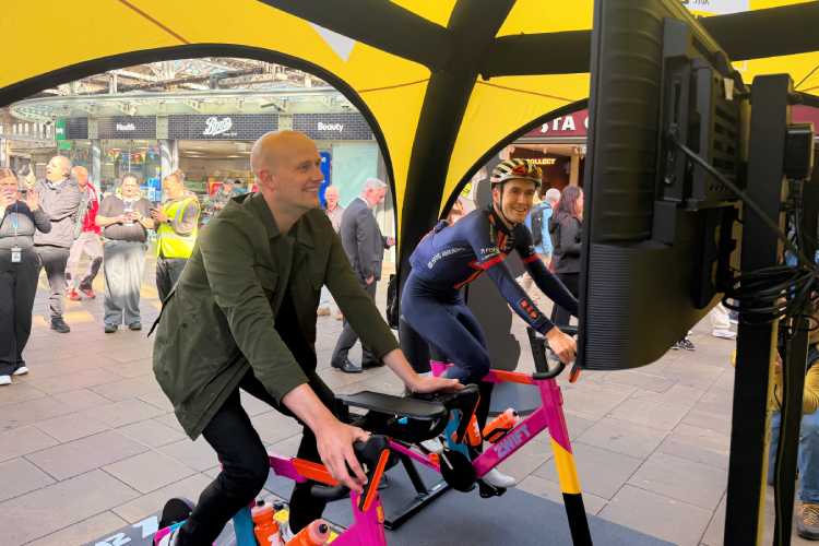Cabinet Secretary Stephen Flynn and Edinburgh procyclist Sean Flynn ride the smart bikes at the activation