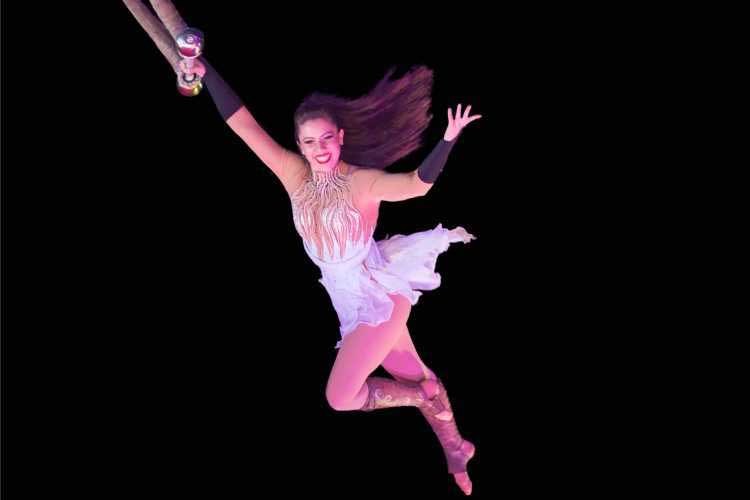 Kaely-Trapeze-Photo-3-updated