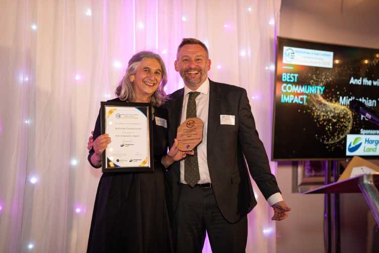 Lee-CommunityAward hargreaves land and Liz Young