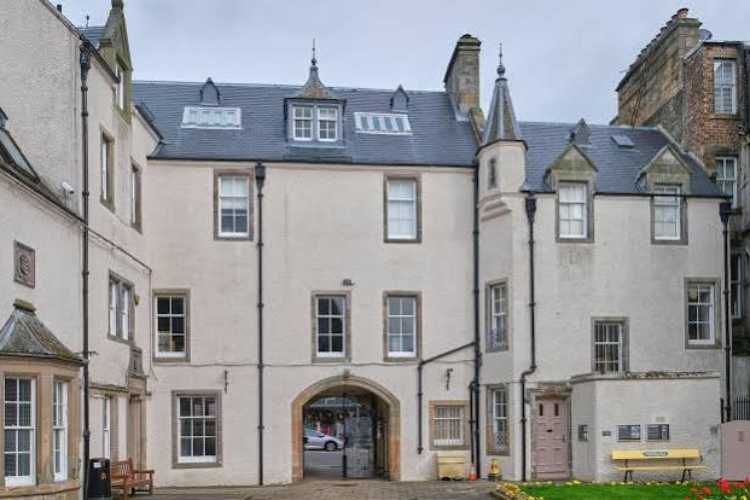 Chambers Institution